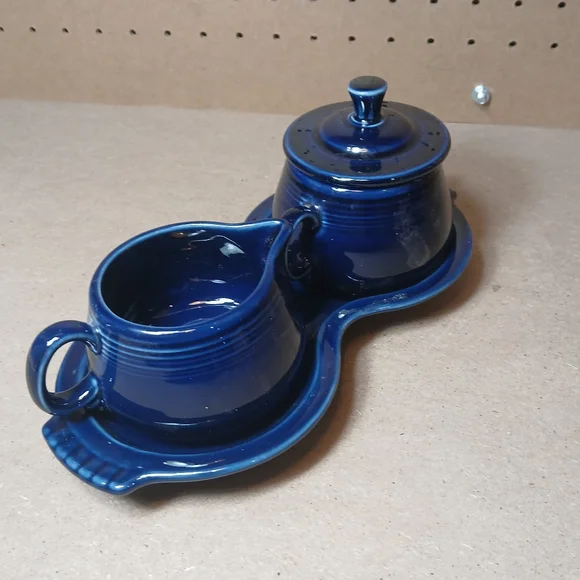 Fiesta Creamer & Sugar Set Figure 8 Tray Cobalt Blue Fiestaware HLC - Picture 2 of 6